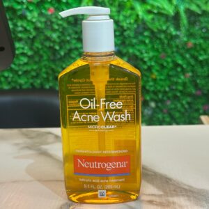 MicroClear Oil-Free Acne Wash